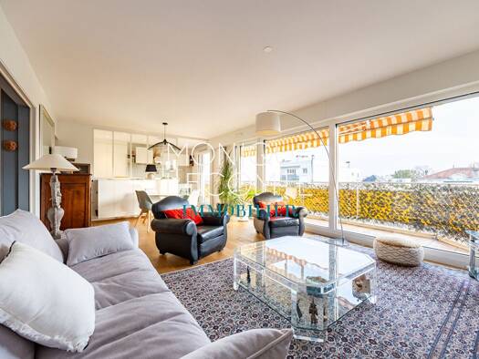 Appartement à vendre 416 000 € 3 pièces 2 chambres 88 m² Étage 3/9 Caudéran Bordeaux 33200
