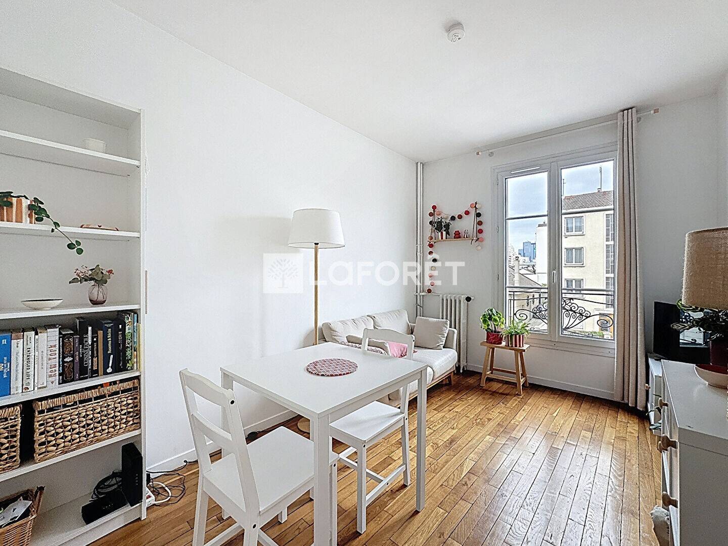 Maison à louer, 22m², COURBEVOIE
