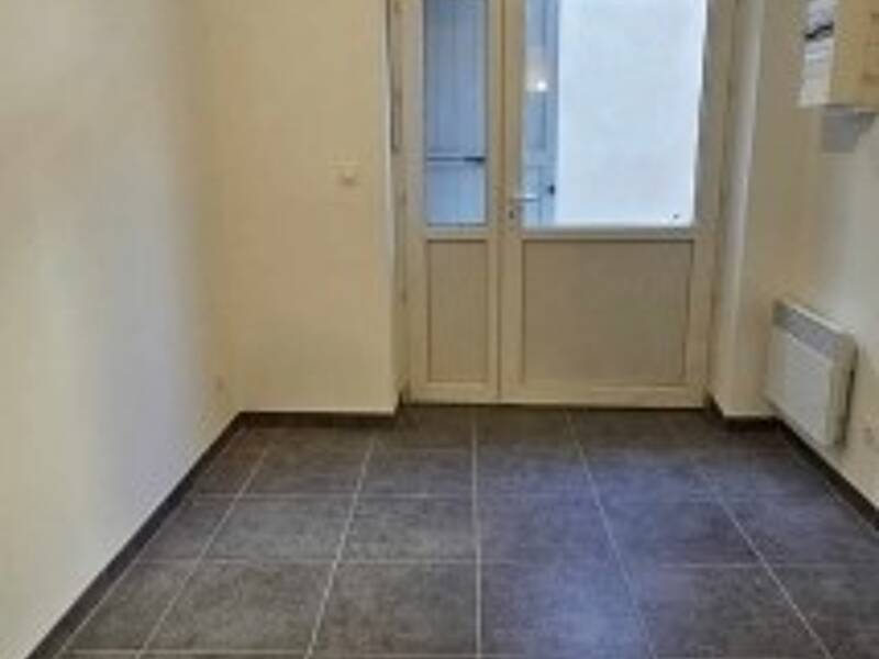 Maison à louer, 11m², ORAISON