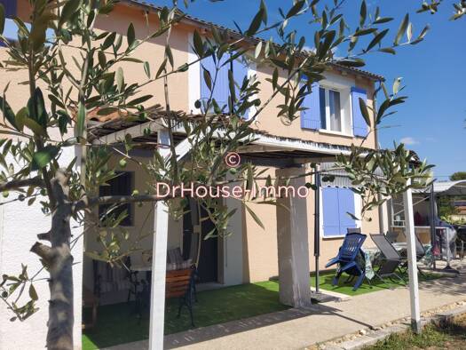 Maison à vendre 245 000 € 7 pièces 4 chambres 140 m² 608 m² de terrain Rousson 30340