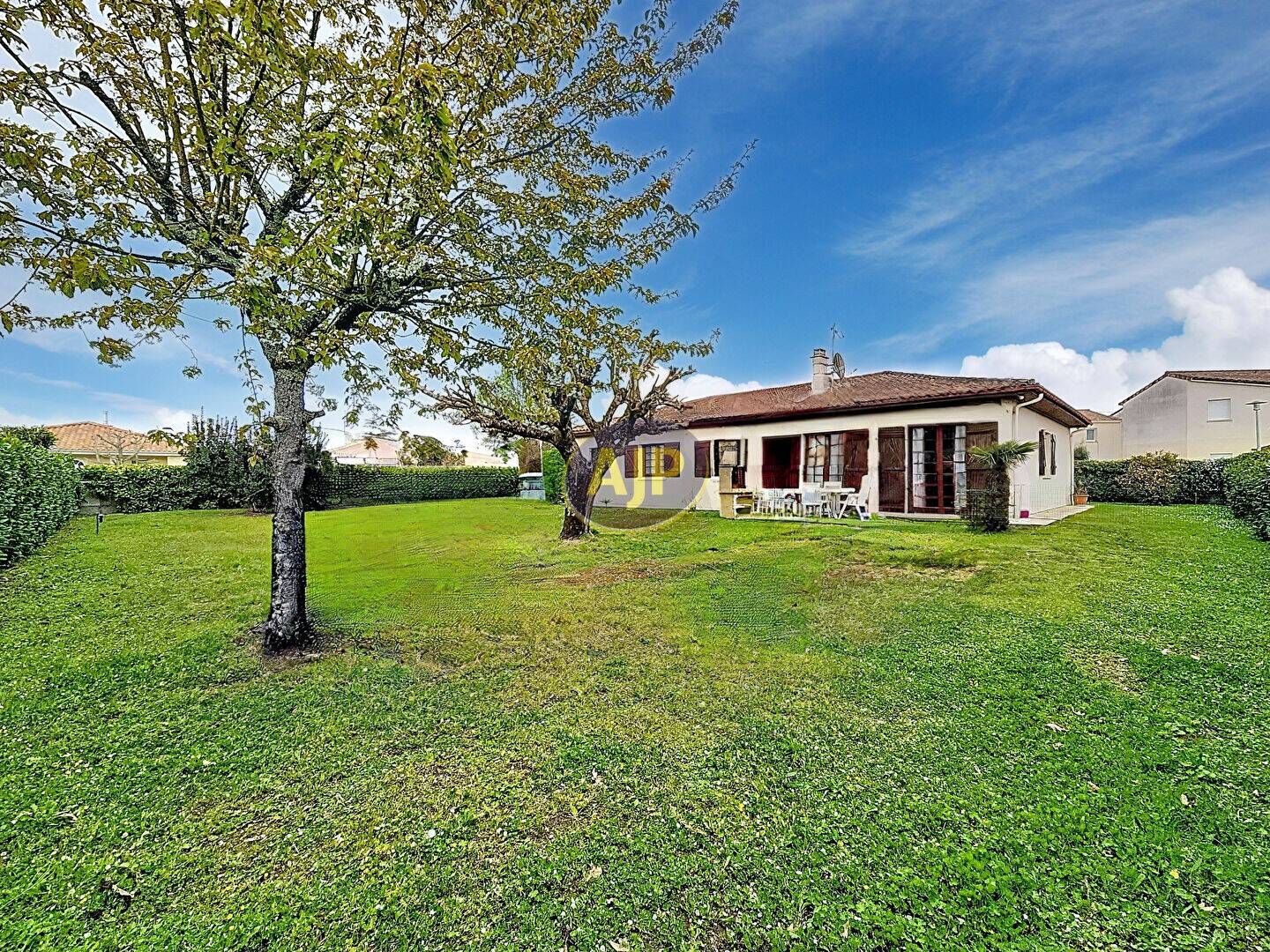 Maison à vendre, 104m², MERIGNAC
