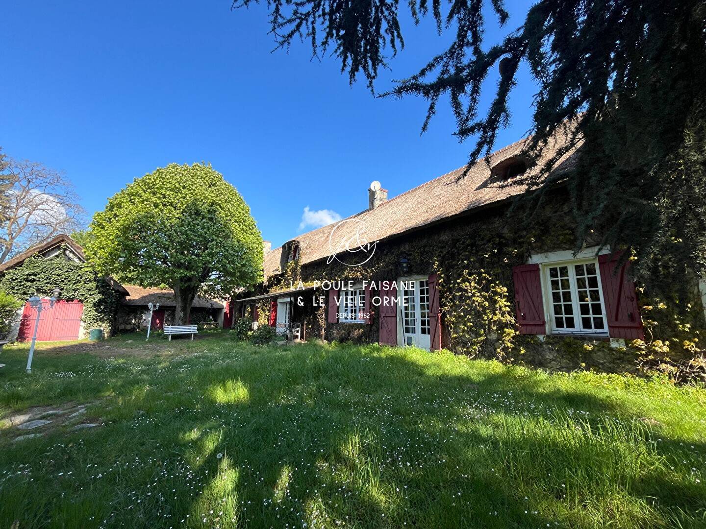 Maison à vendre, 350m², POIGNY LA FORET