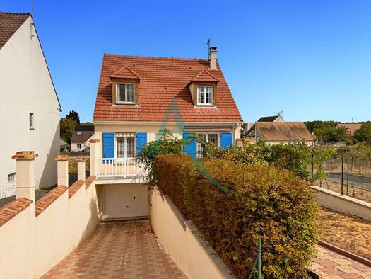Maison à vendre 370 000 € 7 pièces 5 chambres 110 m² 648 m² de terrain Buisson Haudart Mennecy 91540