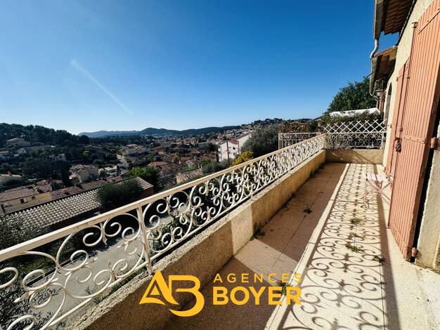 Maison à vendre 525 000 € 7 pièces 4 chambres 140 m² 682 m² de terrain Nord Est Ollioules 83190