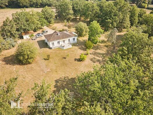 Maison à vendre 315 000 € 6 pièces 3 chambres 170 m² 29 141 m² de terrain Cazaubon 32150