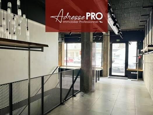 Local commercial à louer 3 100 € 155 m² de surface de vente Arcachon 33120