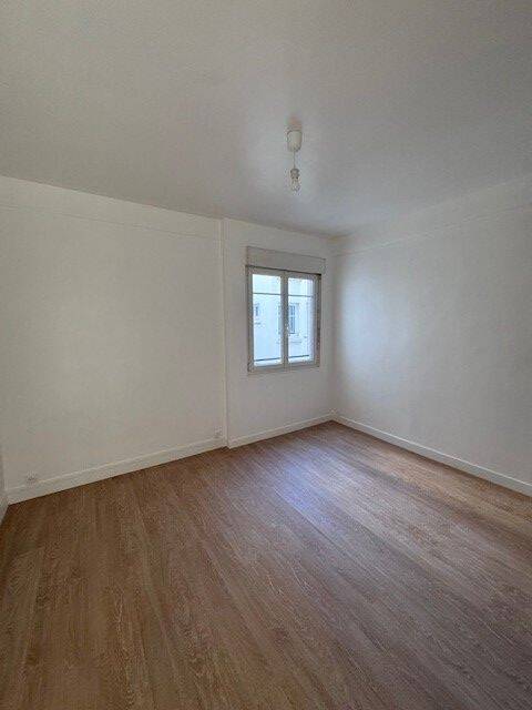 Maison à louer, 17m², LEVALLOIS PERRET