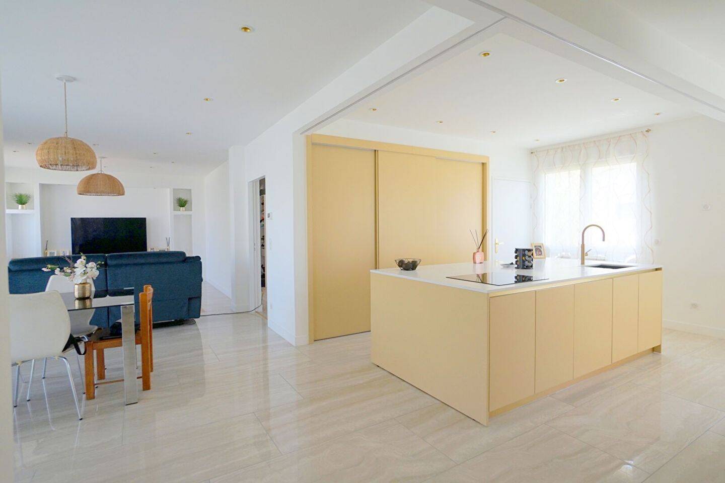 Maison à vendre, 142m², MORAINVILLIERS