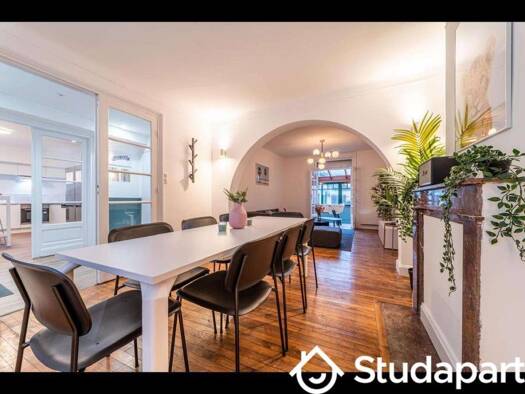 Appartement à louer 640 € 1 pièce 2 chambres 13 m² Canteleu-Ampere Lambersart 59130