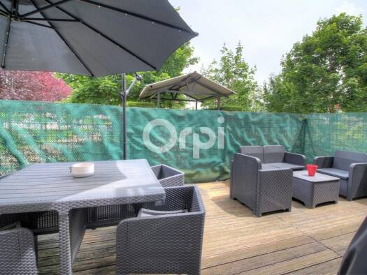 Appartement à louer 795 € 2 pièces 1 chambre 32,9 m² RDC Le-Trillet Meyzieu 69330