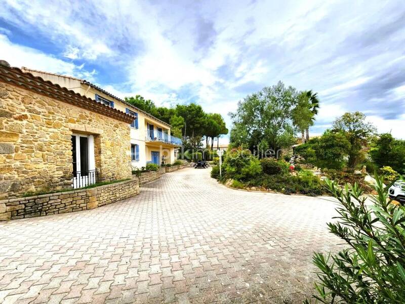Maison à vendre, 214m², ROUJAN