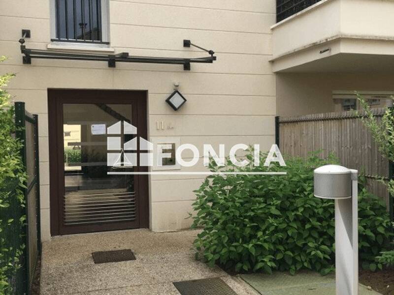 Maison à louer, 60m², VILLENOY