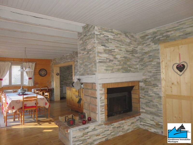 Maison à vendre, 132m², AURIS