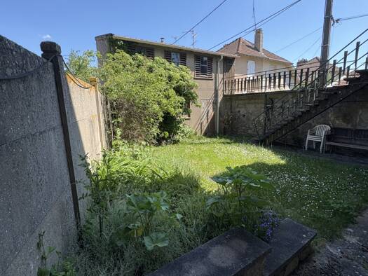 Maison à vendre 146 000 € 7 pièces 5 chambres 189 m² Sud Ouest Lunéville 54300