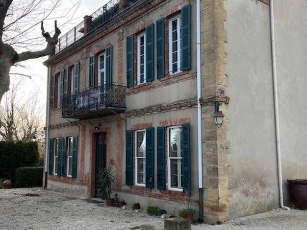 Appartement à louer 850 € 2 pièces 1 chambre 50,3 m² Saint Chamas Sud Saint-Chamas 13250