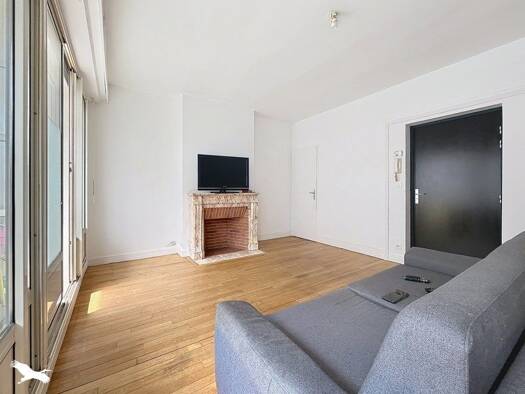 Appartement à vendre 166 625 € 2 pièces 1 chambre 50 m² Étage 1/3 Keroman-Merville Lorient 56100