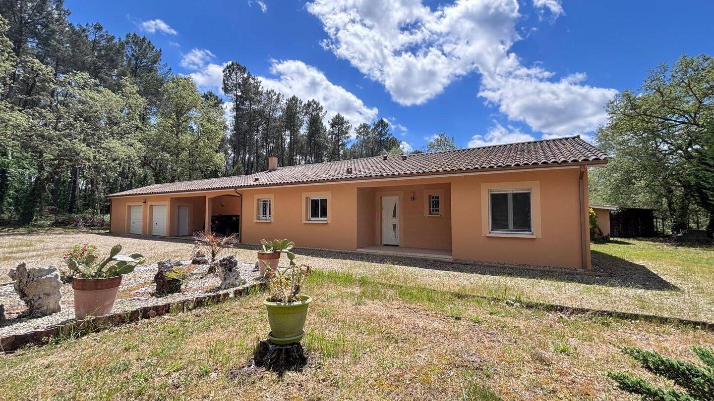 Achat Maison de plain-pied 4 pièces 122 m² 270000 € Bazas (33430)