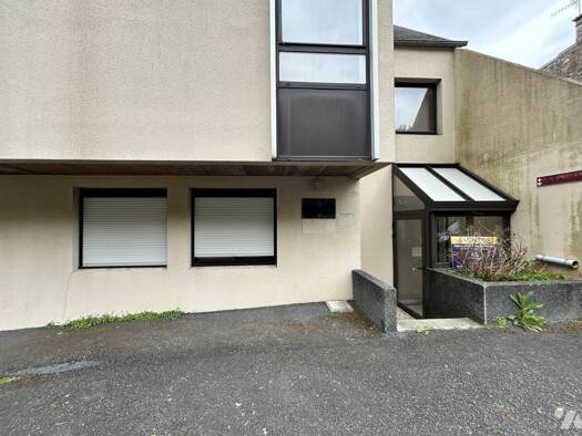 Local commercial à vendre 127 800 € 111 m² de surface de vente Coutances 50200