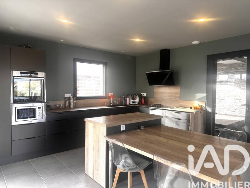 Maison à vendre, 143m², SAINT MARCELLIN EN FOREZ