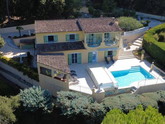 Villa à vendre 785 000 € 9 pièces 5 chambres 186 m² 6 000 m² de terrain Le Tignet 06530