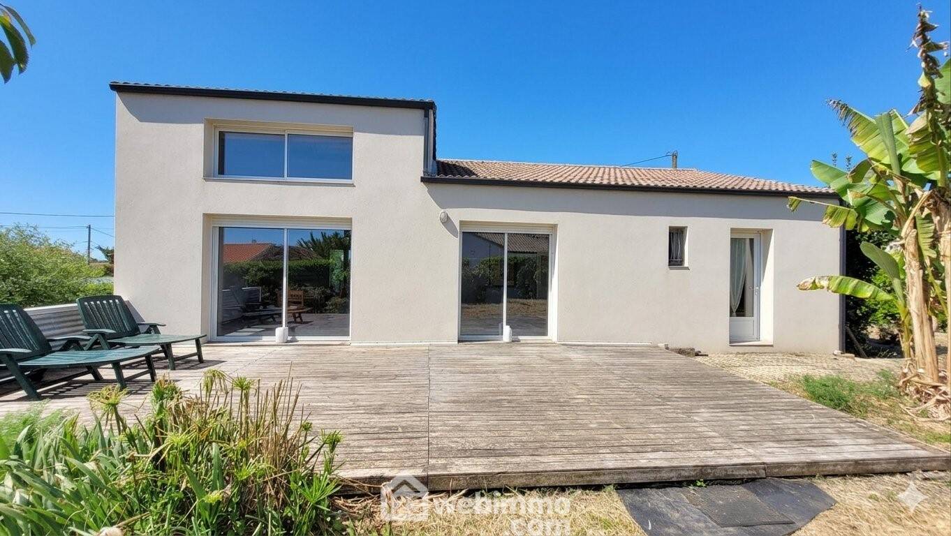 Maison à vendre, 93m², LONGEVILLE SUR MER