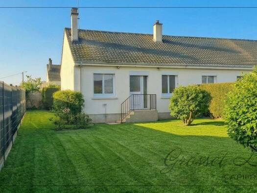 Maison de plain-pied à vendre 165 000 € 4 pièces 3 chambres 92 m² 529 m² de terrain Cambronne-lès-Ribécourt 60170