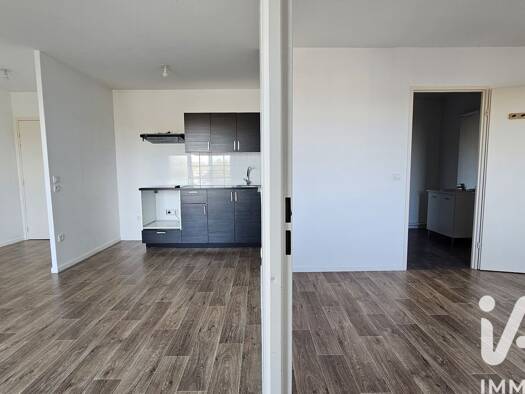 Appartement à vendre 190 000 € 2 pièces 1 chambre 40,3 m² Étage 2/4 Richelieu Verneuil-sur-Seine 78480