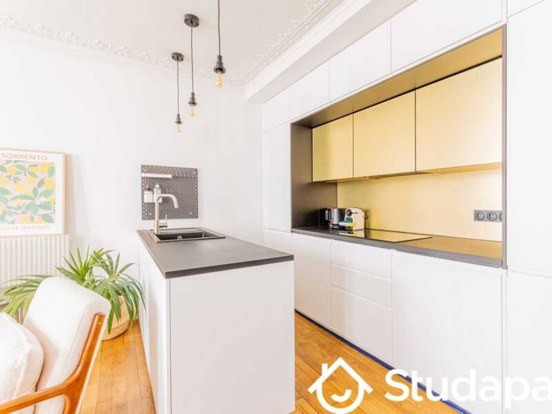 Maison à louer, 45m², PARIS 18E