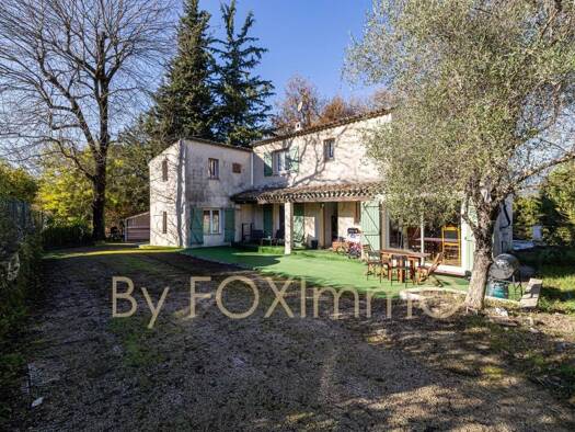 Maison à vendre 620 000 € 5 pièces 4 chambres 173 m² Village Villeneuve-Loubet 06270