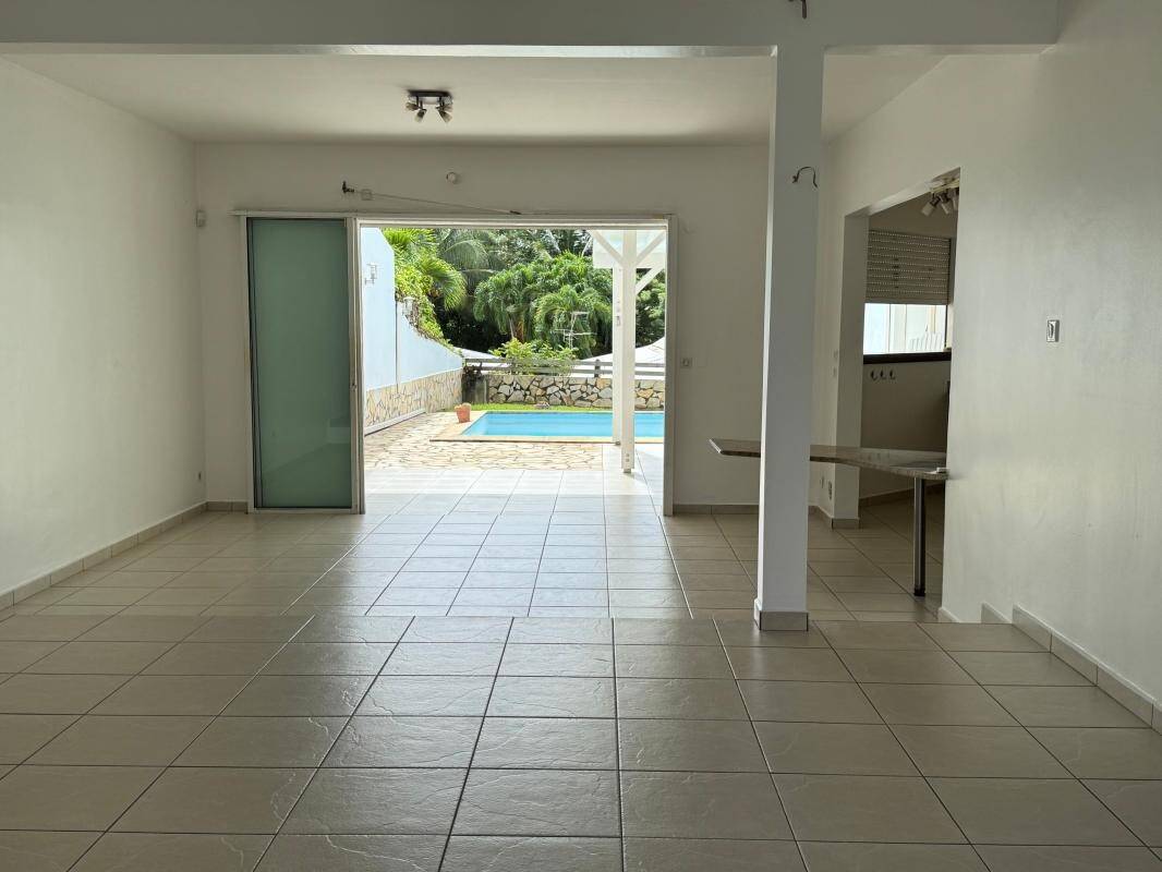 Maison à vendre, 105m², BAIE MAHAULT