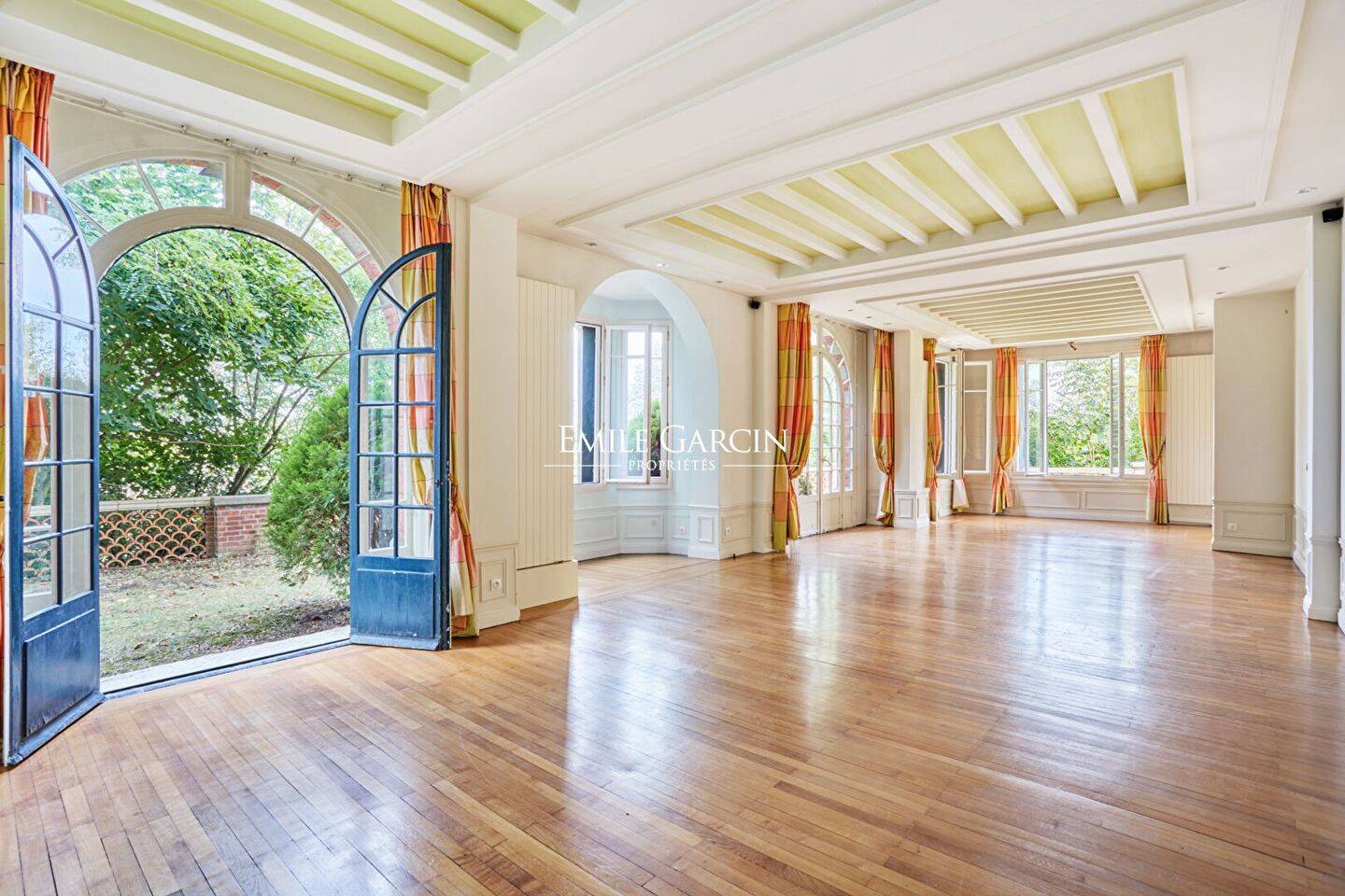 Maison à vendre, 381m², VERSAILLES