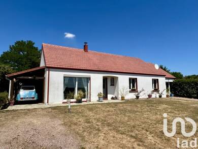 Maison de plain-pied à vendre 166 000 € 4 pièces 3 chambres 130 m² 1 868 m² de terrain Chavin 36200