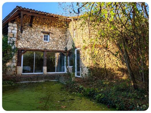 Maison à vendre 96 000 € 4 pièces 2 chambres 208 m² 6 522 m² de terrain Boulazac Isle Manoire 24750