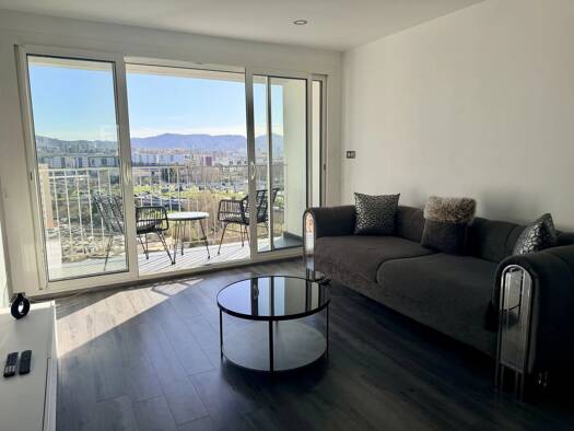 Appartement à vendre 149 000 € 3 pièces 2 chambres 58 m² Étage 8/9 Marseille 11ème arrondissement 13011
