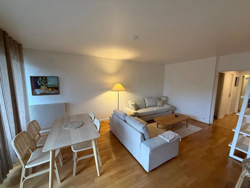 Maison à louer, 80m², PARIS 16E