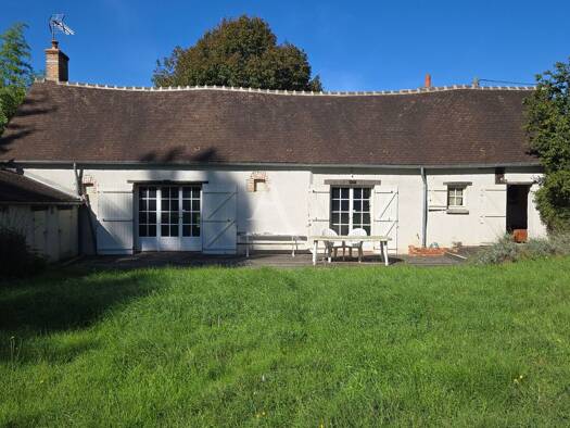 Maison à vendre 219 000 € 5 pièces 3 chambres 175 m² 9 004 m² de terrain Les Bordes 45460