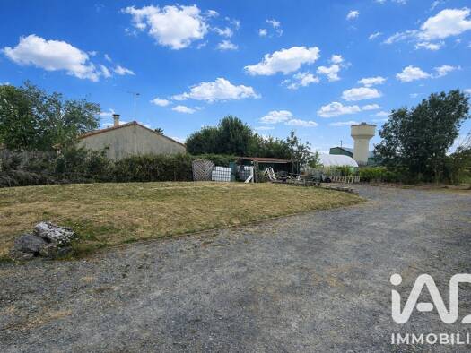 Terrain constructible à vendre 34 000 € 464 m² de terrain Mauges-sur-Loire 49410
