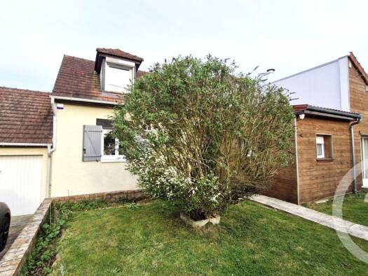 Maison à vendre 269 000 € 6 pièces 4 chambres 113,5 m² 700 m² de terrain La Ferté-sous-Jouarre 77260