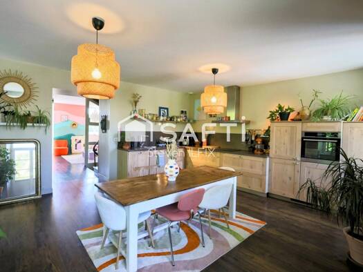 Maison de ville à vendre 320 000 € 6 pièces 4 chambres 165 m² 86 m² de terrain Saint-Palais 64120