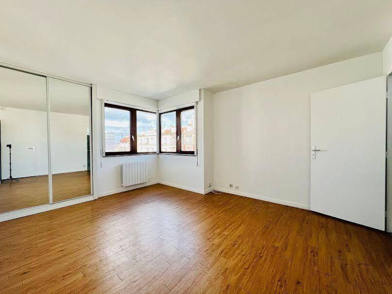 Maison à louer, 27m², COURBEVOIE