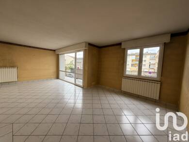 Appartement à vendre 100 000 € 3 pièces 2 chambres 70 m² Étage 1/4 Le Vieux Mondelange Mondelange 57300