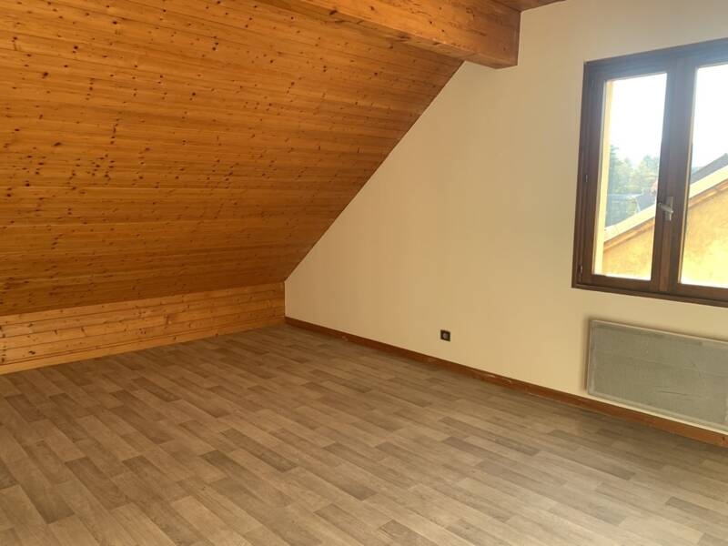 Maison à louer, 60m², LA ROCHE SUR FORON