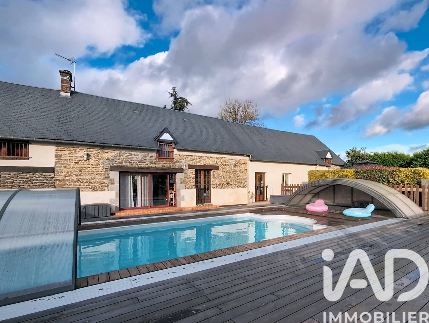 Maison à vendre, 374m², PONTORSON