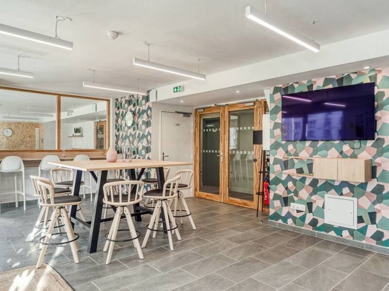 Maison à louer, 18m², PARIS 18E