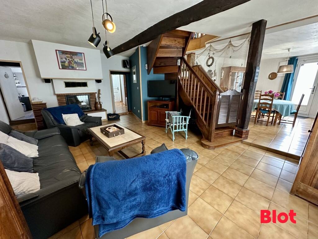 Maison à vendre, 146m², MONTFORT SUR MEU