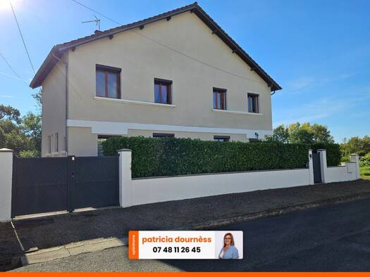 Maison à vendre 178 000 € 5 pièces 3 chambres 129 m² 867 m² de terrain Rural Vierzon 18100