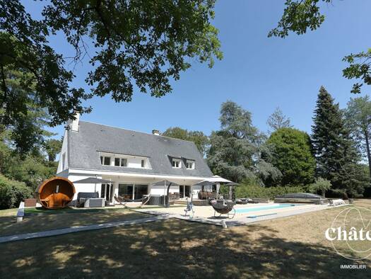Maison à vendre 1 180 000 € 6 pièces 4 chambres 197 m² 4 521 m² de terrain Sud Gouvieux 60270