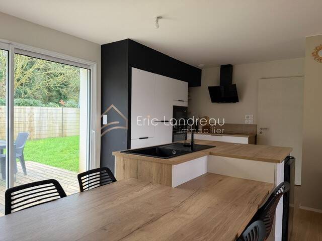 Maison à vendre, 81m², SAINT HILAIRE LA FORET