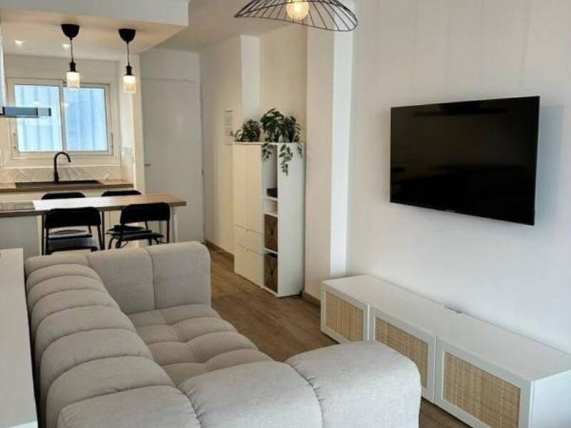 Maison à louer, 70m², MARSEILLE 5E