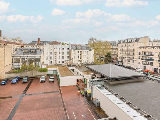 Appartement à vendre - Première occupation 525 000 € 3 pièces 2 chambres 62 m² Étage 4/6 Corentin Celton Issy-les-Moulineaux 92130